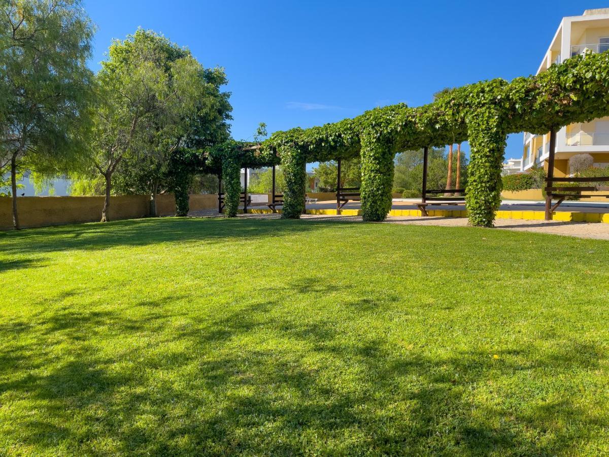 Apartament Arade *